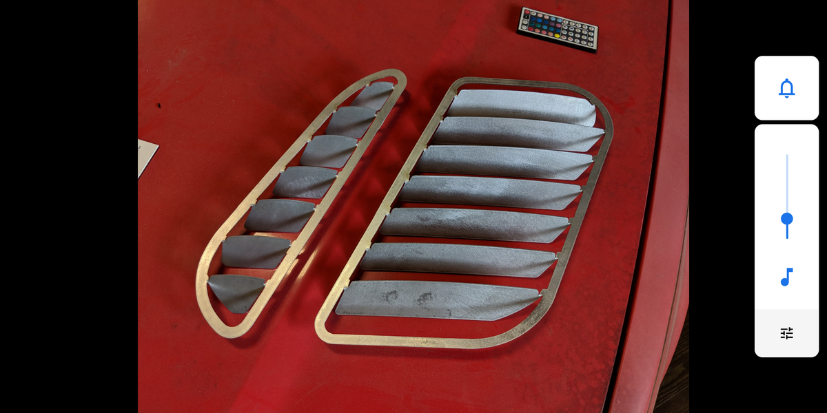 BMW E36 CSL-Inspired Hood Vents – Turtle Laboratories