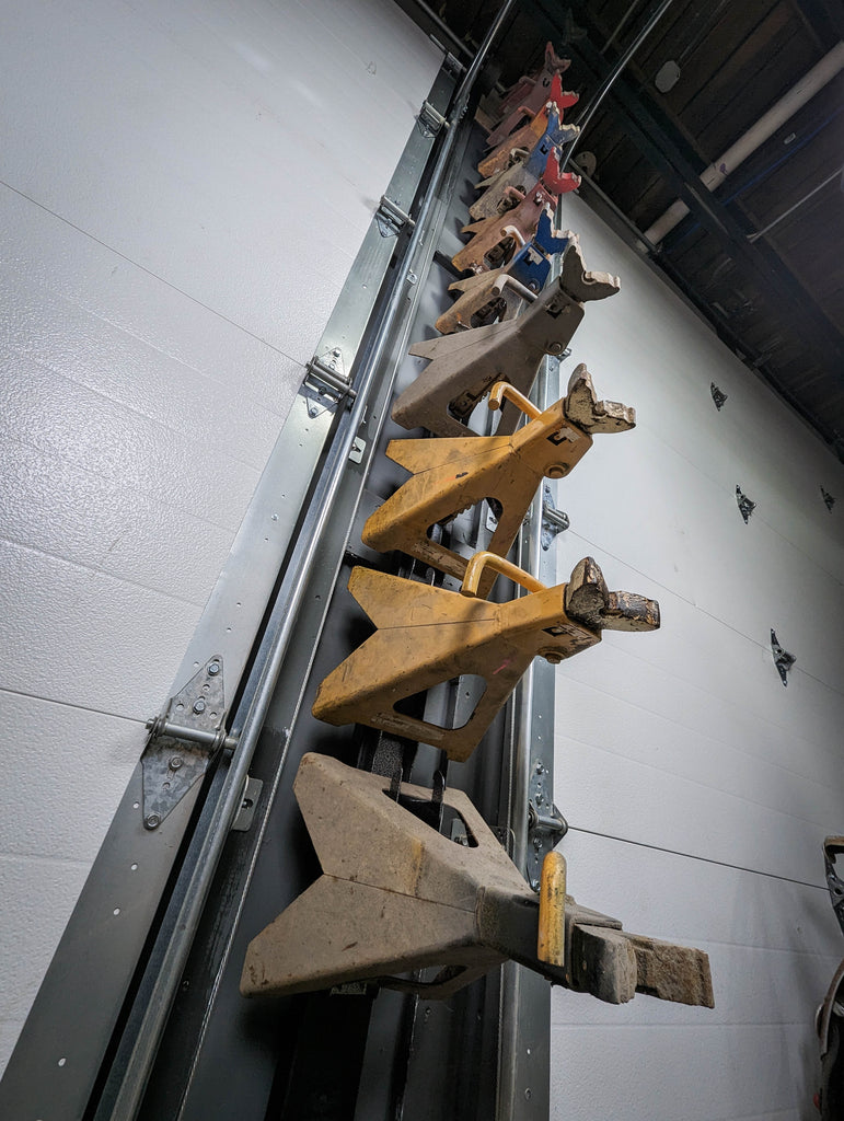 3-6 Ton Jack Stand Wall Organizer – Turtle Laboratories